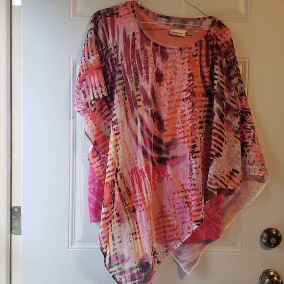 Avenue Tops - Blouse